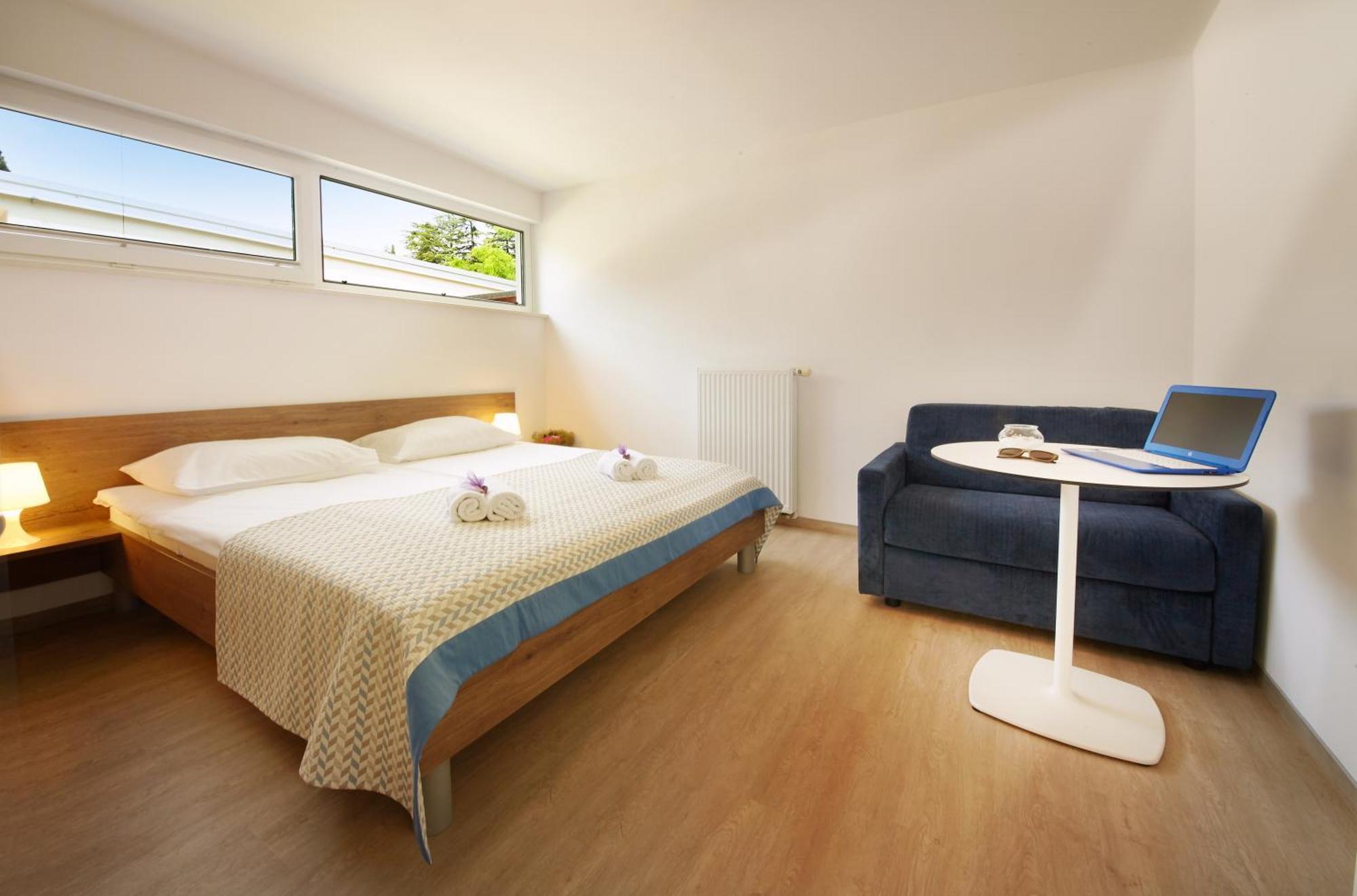 Adria Apartments - Hotel & Resort Adria אנקראן מראה חיצוני תמונה