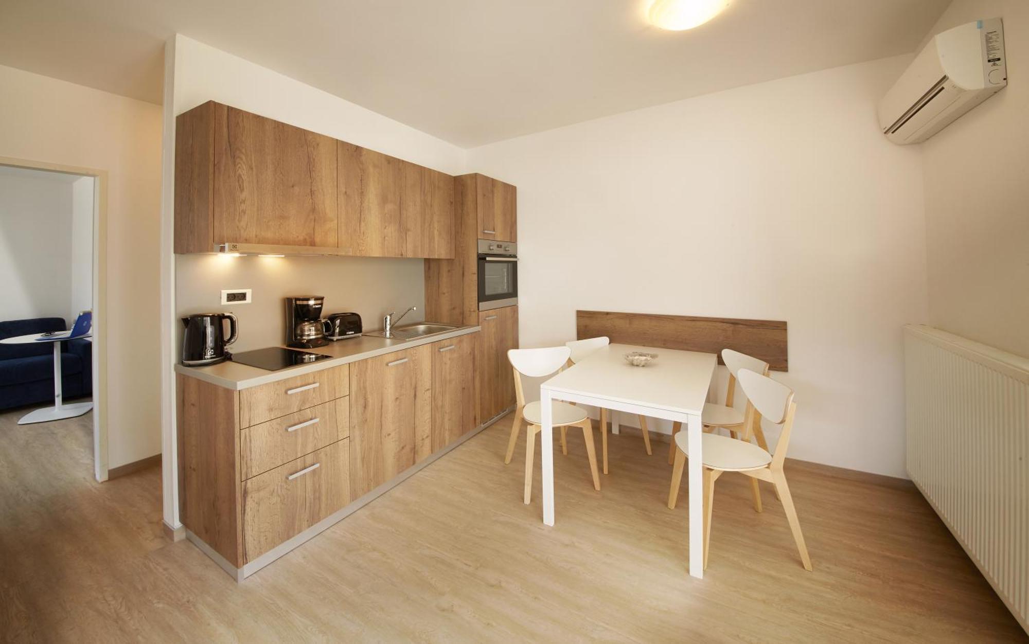 Adria Apartments - Hotel & Resort Adria אנקראן מראה חיצוני תמונה
